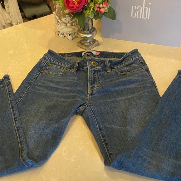 CAbi Kick It Crop jeans - Picture 4 of 9